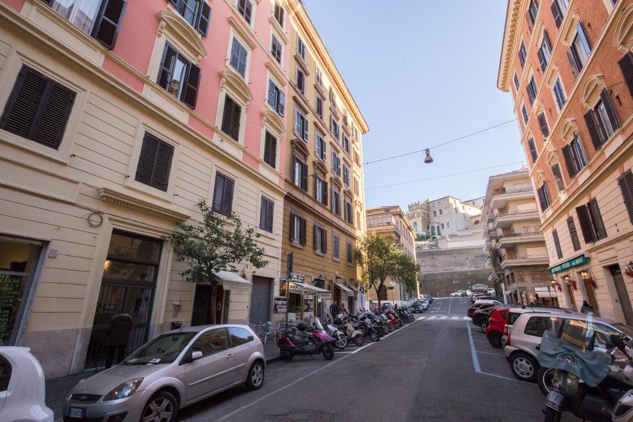 Suite House Vaticano Rome Bagian luar foto